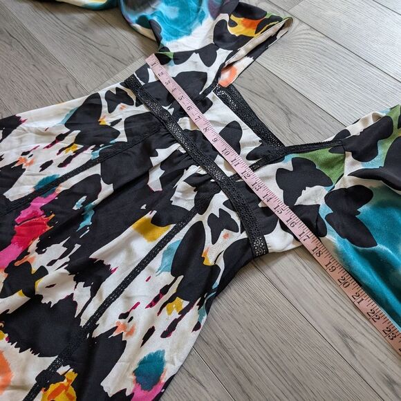 Diane Von Furstenberg Leena Traveling Butterfly Silk Kimono Dress Size 4 - Picture 3 of 9